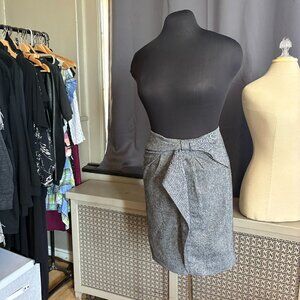 Gorgeous Banana Republic Tweed Bow Skirt Size 2